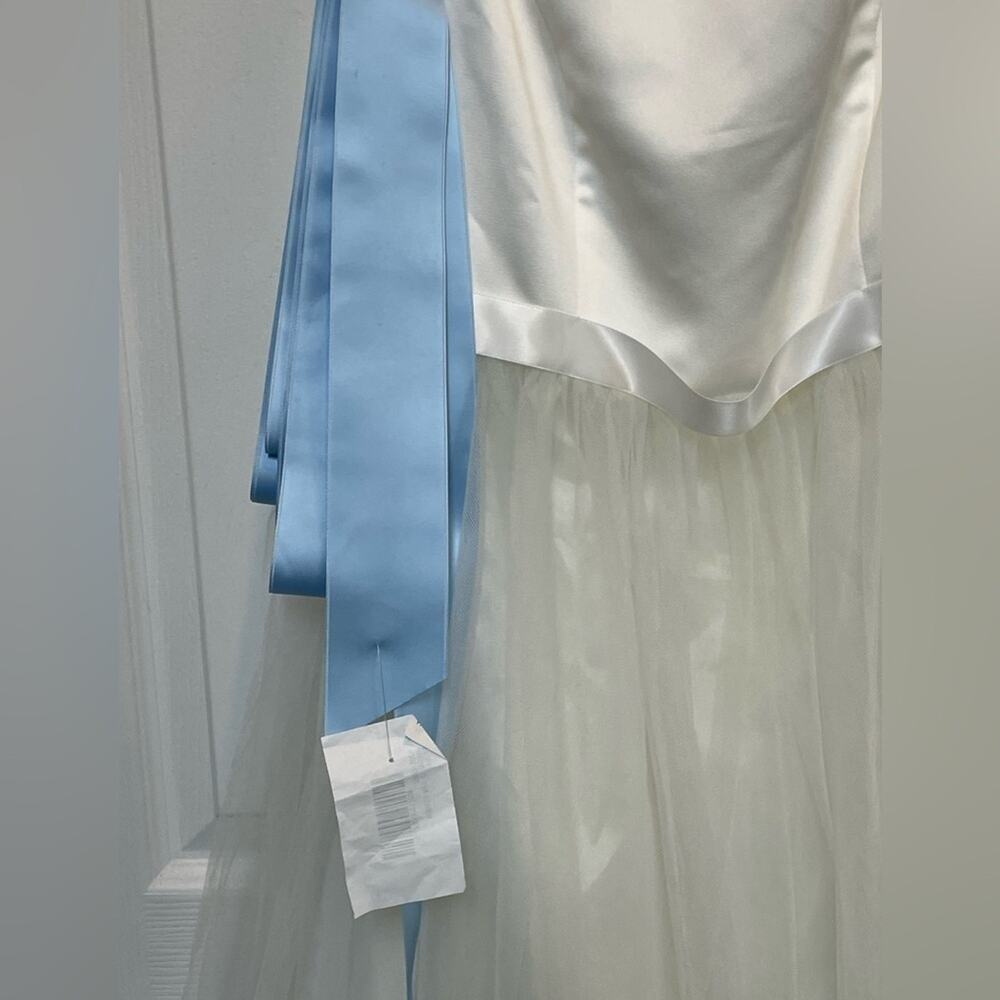 David’s Bridal Trapped Tulle White Blue Sz 14. Jr Bridesmaid or Flower Girl $84 - Picture 2 of 9